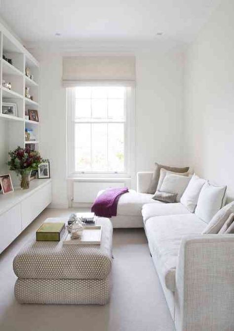 7 Ways To Make A Small Living Room Feel Larger Instantly!#decor #homedecor #livingroom #interiordesign #decorating Modern Apartment Living Room, Modern Appartement, Furnitur Ruang Keluarga, Small Lounge, Narrow Living Room, Small Living Room Design, Small Living Room Decor, Small Room Design, Family Room Design