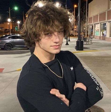 Skater Boy Hair, Skater Hair, Mens Messy Hairstyles, Long Messy Hair, Hair References, Surfer Hair, Mod Hair, Messy Haircut, Men Haircut Curly Hair