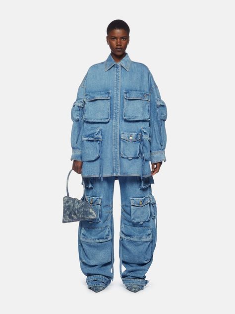 THE ATTICO ''Fern'' washed blue short coat Cowgirl Couture, Denim Baby, Metallic Jeans, Camisa Jeans, Oversized Jeans, Set Outfits, Italy Style, Designer Streetwear, The Attico