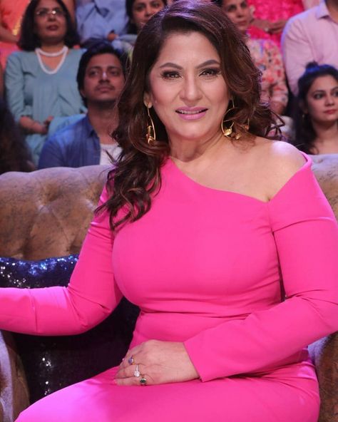 Archana Puran Singh, Hot Blouse, Beauty Face Women, Beautiful Women Over 40, Bollywood Girls, Indian Actress Hot Pics, Bollywood Actress