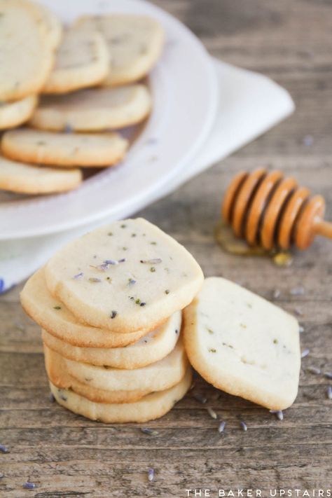 Honey Lavender Shortbread Cookies Lavender Shortbread Cookies, Lavender Shortbread, Lavender Recipes, Honey Lavender, Honey Recipes, Tea Cakes, Shortbread Cookies, Sweets Treats, Just Desserts