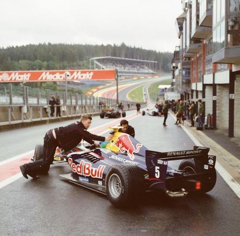 Cars In The Rain, Film Camera Photography, Aesthetic Pretty, Hometown Heroes, Street Racing Cars, Michael Schumacher, Moto Gp, Car And Driver, Vroom Vroom