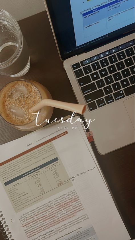 Aesthetic, iced coffee, college life, water, hydrate, macbook pro, office , style, study, tax class, tuesdays Coffee In Office, Aesthetic Iced Coffee, Iced Coffee Aesthetic, Ice Coffee, Coffee Aesthetic, Office Style, Work Life, College Life, Macbook Pro