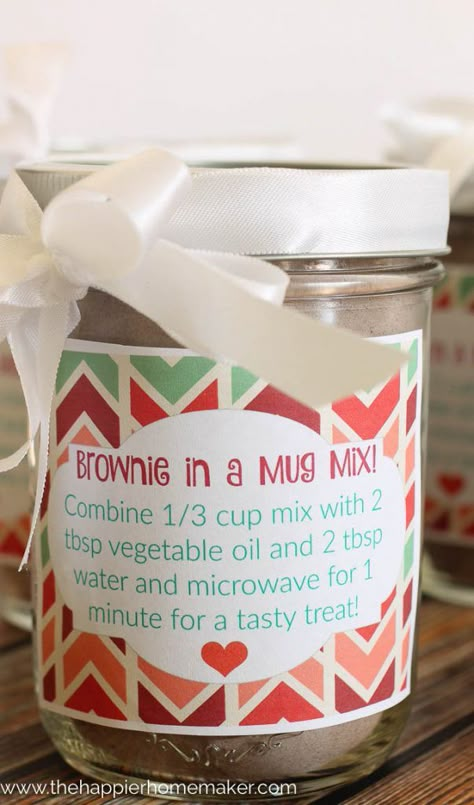 Brownie In A Mug Recipe, Mug Recipe, Homemade Dry Mixes, Edible Christmas Gifts, Brownie In A Mug, Diy Edible, Cake Mug, Single Serving Recipes, Mason Jar Meals