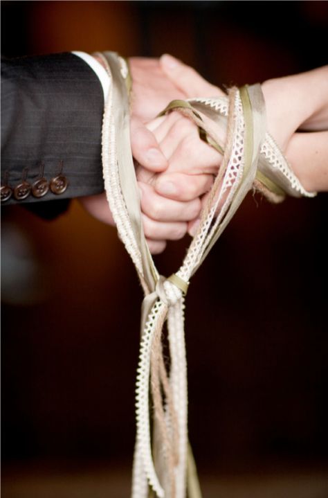 Wiccan Wedding, Irish Wedding Traditions, Pagan Wedding, Celtic Traditions, Couple Hands, Celtic Wedding, Tying The Knot, Irish Wedding, Scottish Wedding