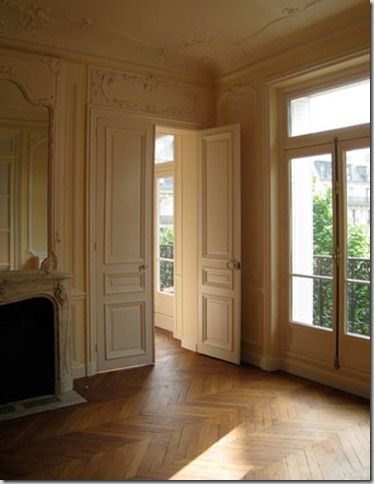 French flooring, double doors, long windows, crown molding. French Floors, French Flooring, Parisian Apartment Decor, Paris Flat, Wood Floor Pattern, Townhouse Interior, Future Bedroom, French Apartment, Herringbone Wood Floor