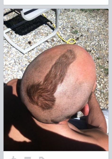 28 People Who Made Terrible Life Choices - Funny Gallery Ugly Boy Pic, Mothers Passing, Ugly Hair, Hair Today Gone Tomorrow, Boys Hair, Prom Inspo, Type Shi, Silly Photos, Funny Tattoos