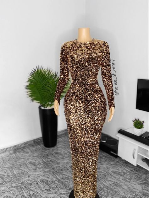 Sequins dress 2023 Sequence Dinner Gown, Dinner Gowns Classy Style, Dinner Gowns Classy, Dinner Gowns, Dinner Gown, Evening Dinner, Sequins Fabric, Dinner Dress Classy, Dress Classy