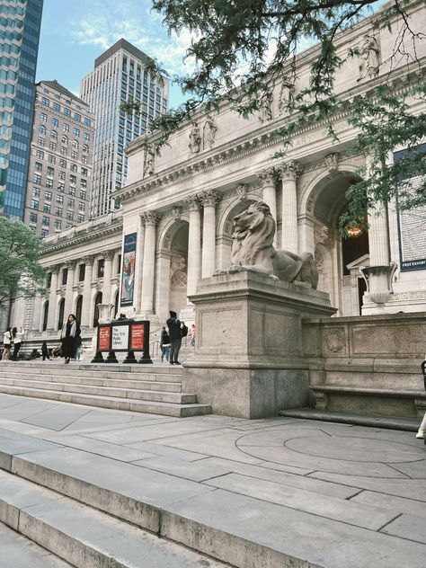 New York City Public Library New York City Library, New York Library Aesthetic, Public Library Aesthetic, Ny Library, Nyc Library, Ny Public Library, Nyc Public Library, Nyc Dream, New York Library