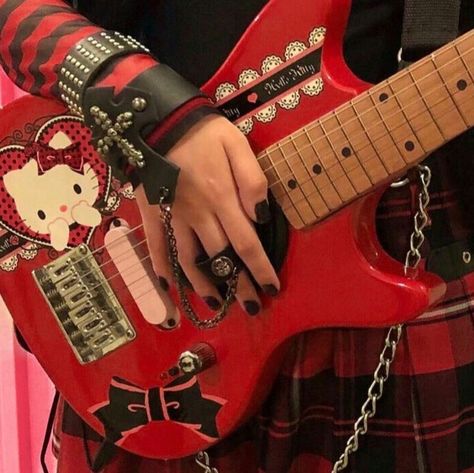 electric guitar emo hello kitty red aesthetic Hello Kitty Guitar, Gitar Vintage, Pink Emo, Red Electric Guitar, Red Guitar, Pink Guitar, Pastel Punk, Pink Goth, Pink Grunge