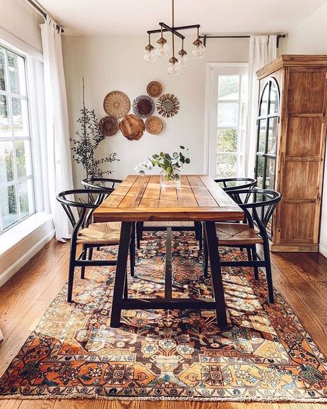 Small Kitchen Diner, Koti Diy, Industrial Interior Style, A Rug, Dining Room Inspiration, Room Decorations, Decor Minimalist, Modern Bohemian, Design Living