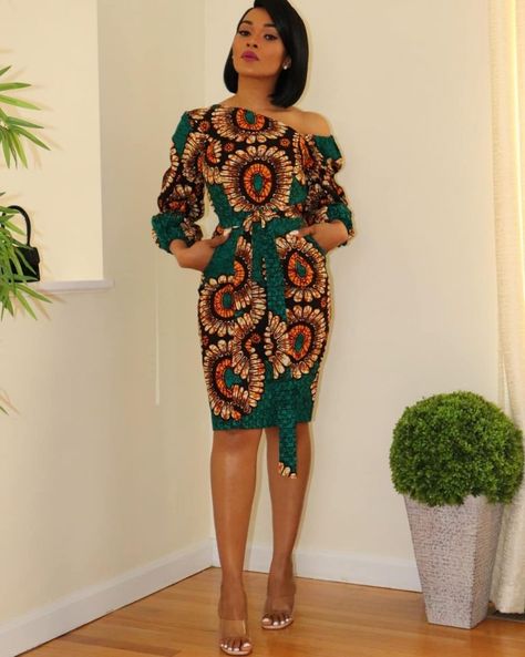 African Party Dresses, African Print Dress Ankara, Best African Dresses, Short African Dresses, African Fashion Skirts, African Dresses Modern, Short Dress Styles, African Wear Dresses, Afrikaanse Mode