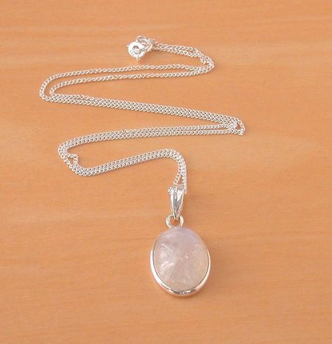 Stone Lockets Pendants, Moonstone Necklace Pendants, Moonstone Jewellery, Hammered Silver Jewelry, German Silver Jewelry, Moonstone Pendant Necklace, Gold And Silver Bracelets, Silver Rings With Stones, Jewelry Logo