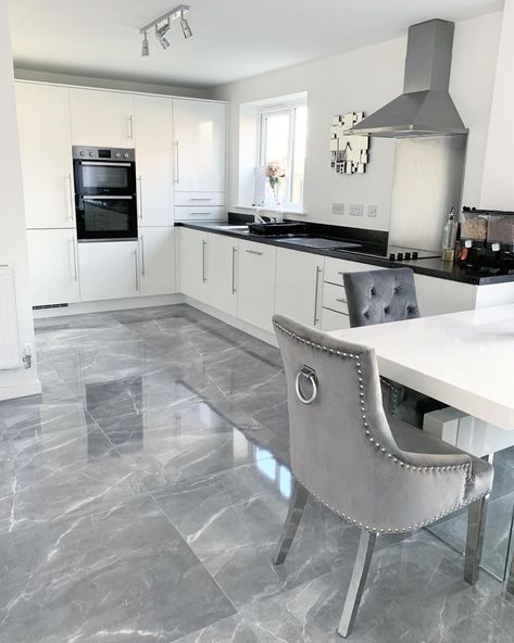 Symmetrical Kitchen, Living Room Floor Tiles, Grey Marble Floor, Marble Floor Kitchen, Modern Floor Tiles, Floor Tiles Design, Marble Flooring Design, Tile Floor Living Room, Grey Kitchen Floor