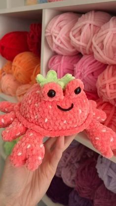 Crochet Pink Pattern, Crochet Patterns Free Pillow, Crochet Easter Amigurumi Free Patterns, Crochet Animals Chunky Yarn, Cute Stuffed Animals Crochet, Pink Crochet Patterns Free, Crochet Valentines Patterns, Crochet Valentines Plushies, Cute Crochet Plushie Ideas