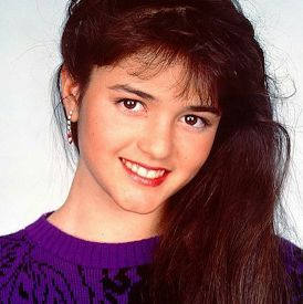 #TBT to hairstyles of the late 80s...! #featherbangs #omg Karen Gilan, Winnie Cooper, Danica Mckellar, Wonder Years, Smart Auto, Old Tv Shows, Female Actresses, American Beauty, Star Pictures