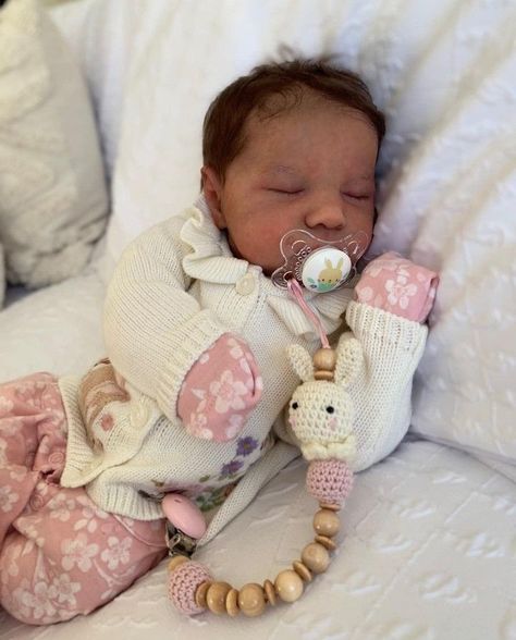 Baby Reborn Dolls, Preppy Baby, Life Like Baby Dolls, Bb Reborn, Real Life Baby Dolls, Real Baby Dolls, Baby Doll Nursery, Fake Baby, Reborn Nursery