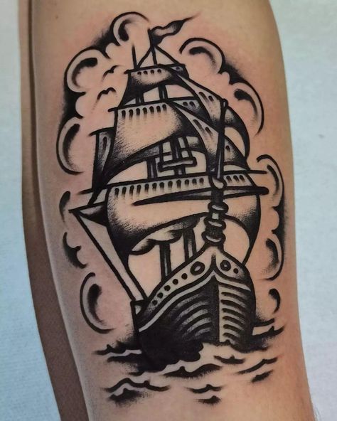 Pirate Ship Tattoo Traditional, Pirate Tattoo Traditional, Traditional Nautical Tattoo, Traditional Sailor Tattoos, Traditional Ship Tattoo, Pirate Ship Tattoo, Traditional Tattoo Drawings, Traditional Black Tattoo, Sailor Tattoos