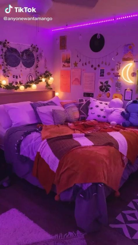 Tiktok Room, Zimmer Diy, Neon Bedroom, Neon Room, Hiasan Bilik, Dekorasi Kamar Tidur, Grunge Room, Indie Room, Teen Bedroom Decor