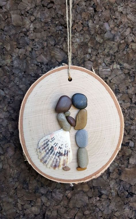 Pin by Judy Corkum on Pebble Art in 2022 | Christmas pebble art, Pebble art family, Pebble art Pebble Art Beach, Christmas Pebble, Diy Mat, French Country Art, Christmas Pebble Art, Stone Pictures Pebble Art, Pebble Art Family, Diy Rock Art, Deco Nature