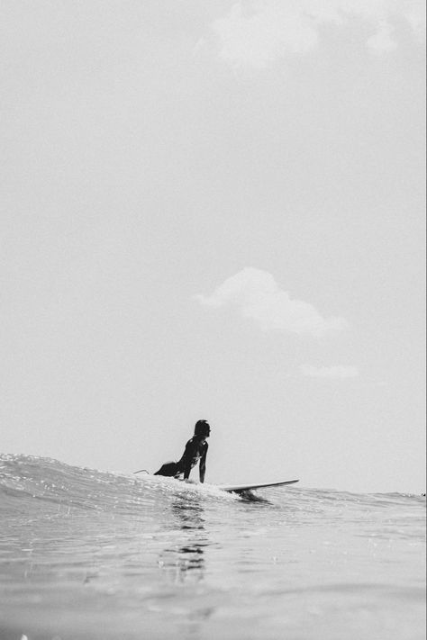 Landscape Tropical, Palm Tree Island, Surf Aesthetic, Green Scenery, Black And White Photo Wall, Black And White Beach, Shotting Photo, Ocean Vibes, Surf Life