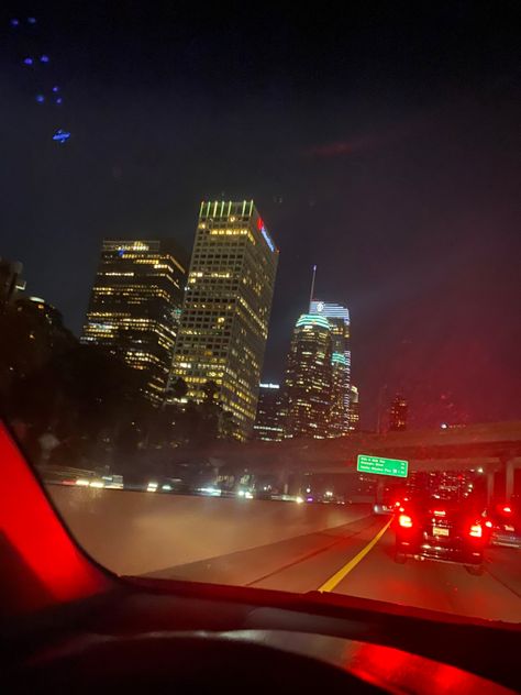 #downtownla #downtown #la #losangeles #citylights #california #downtown #nightlife #california La Downtown Aesthetic, 5x Photos, Random Aesthetic, Arab Men, Life Goes On, City Girl, Pretty Selfies, College Life, Pretty Places