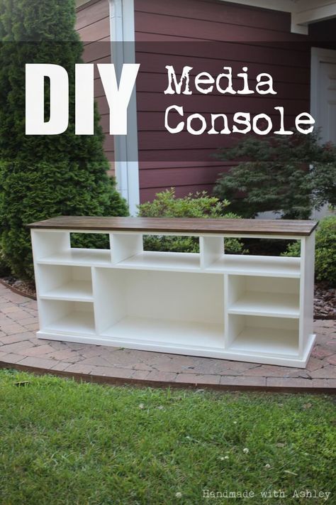 Diy Media Console, Diy Furniture Ikea, Ikea Hack Living Room, Ikea Tv Stand, Tv Stand Plans, Diy Apothecary, Diy Furniture Tv Stand, Diy Entertainment, Media Consoles