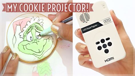 Cookie Projector, Cookie Techniques, Sandwich Biscuits, Pico Projector, Decorate Cookies, Royal Icing Recipe, Diy Cookie, Fancy Cookies, Cookie Icing