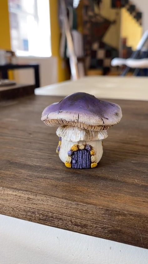 Clay Mushroom Stash Jar, Mushroom Things, Fantasy Craft, Fairy House Crafts, Tiny Stuff, Clay Inspo, Mushroom Crafts, Clay Jar, Air Dry Clay Projects