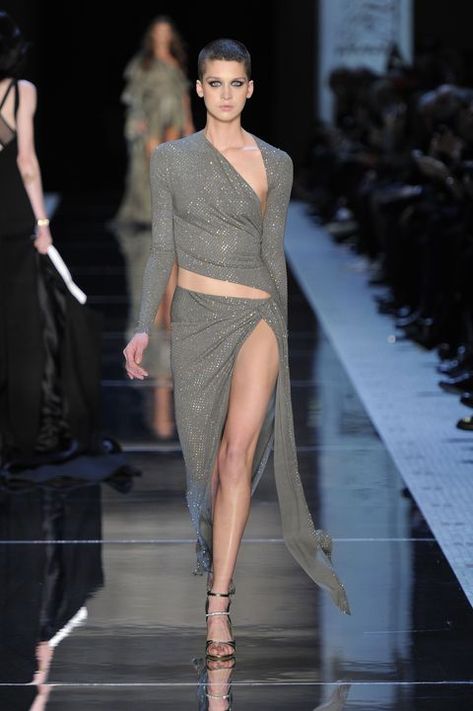 Leg, Human, Fashion show, Human body, Shoulder, Runway, Waist, Style, Fashion model, Fashion, Award Dresses, Summer Haute Couture, Gray Gardens, 2016 Couture, Runway Model, Sequin Outfit, Glamour Dress, Alexandre Vauthier, Most Beautiful Dresses