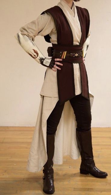 Jedi Outfit, Jedi Cosplay, Jedi Costume, Star Wars Fashion, Star Wars Outfits, Idee Cosplay, Star Wars Costumes, Medieval Clothing, 여자 패션