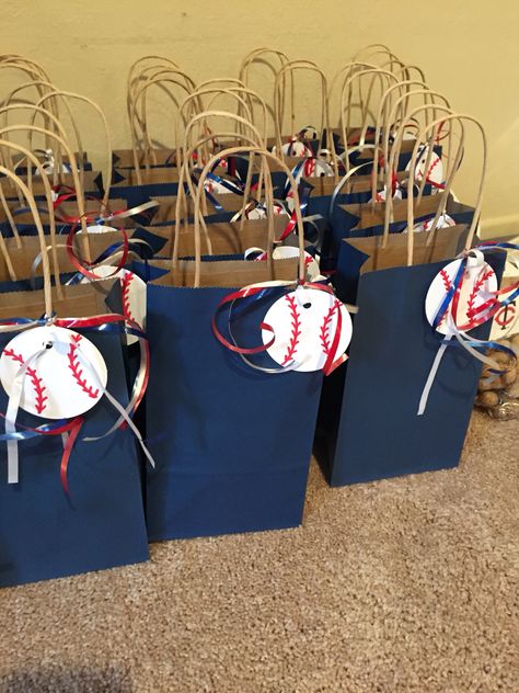 T-Ball Baseball Goodie Bags For Players, End Of Season Baseball Party, Baseball Goodie Bags, Baseball Theme Gifts, Yankees Birthday Party, Dinosaur Favor Bags, Baseball Team Party, Tailgate Decor, Baseball Bags