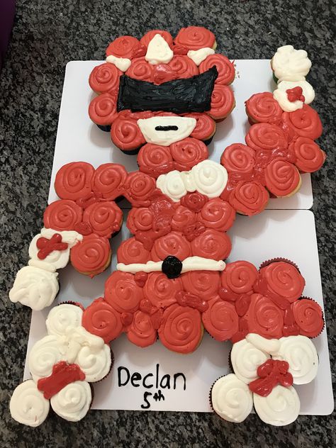 Power rangers cupcake cake. Power Rangers Birthday Party, Power Ranger Party Food, Power Rangers Cake, Power Rangers Birthday Party Ideas, Power Ranger Cupcake Cake, Power Ranger Birthday Cake Ideas, Power Rangers Birthday Party Ideas Cake, Power Ranger Cupcakes, Power Rangers Stickers For Cake