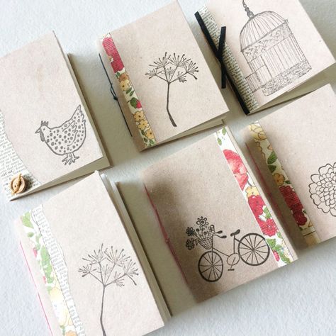 Use your crafting scraps like paper, ribbon, washi tape etc. to create adorable DIY mini notebooks! Decorated Books, Diy Notebook Cover, Handcrafted Journals, Bookbinding Tutorial, Mini Notebooks, Diy Notebook, Mini Journal, Handmade Notebook, Mini Scrapbook