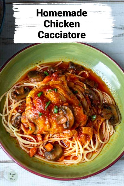 Dutch Oven Recipe, Dutch Oven Chicken, Cacciatore Recipes, Chicken Cacciatore Recipe, Oven Recipe, Pasta Noodle Recipe, Homemade Spaghetti, Chicken Cacciatore, Dutch Oven Recipes