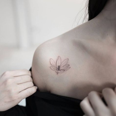 Kintsugi Tattoo, Louisiana Tattoo, Small Nature Tattoo, Magnolia Tattoo, Explore Tattoo, Semicolon Tattoo, Bff Tattoos, Botanical Tattoo, Temporary Tattoo Designs