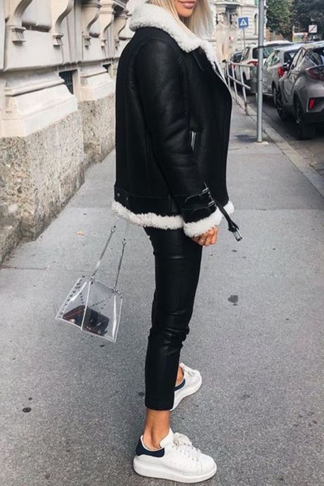 f016e59c7ad8b1d72903bb1aa5720d53desc52613928ri Mcqueen Trainers Outfit, Alexander Mcqueen Trainers Outfit, Outfit Zapatillas, Mcqueen Outfit, 10 Winter Outfits, White Tennis Shoes, Outfit Invierno, Mode Casual, Fall Clothes