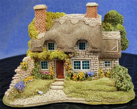 Xmas Village, Lilliput Lane, Village Houses, Cumbria, Art Inspo, Cottage, Building, Art