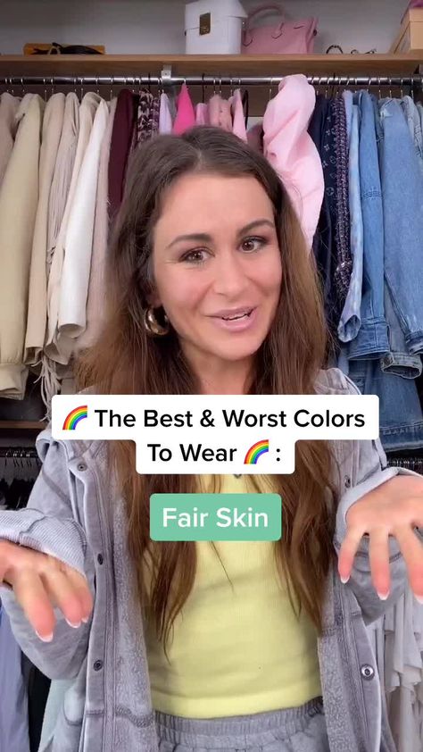 Clothing Hacks Videos, Pale Skin Color, Wardrobe Color Guide, Skin Tone Hair Color, Mode Tips, Cool Skin Tone, Skin Colors, Hacks Videos, Weird Fashion