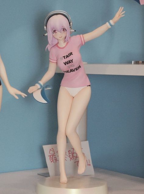 super sonico figure Super Sonico Full Body Image, Super Sonico Figure Icon, Super Sonico Swimsuit, Super Sonico Outfits, Super Sonico Cosplay, Super Sonico Figurines, Super Sonico Icons, Super Sonico Pfp, Sonico Figure