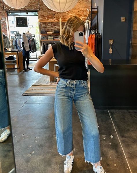 One of our FAVORITE jeans, the Ayla, is back in a new wash with a raw hem 👖🙌 Shop now! | Citizens of Humanity, Ayla Jeans, Wide leg jeans, Cropped jeans, Raw Hem Jeans, Perfect jeans, High waisted jeans, Light blue jeans, Mid wash jeans, Outfit inspo, Everyday outfit, Denim, Women's denim Cropped Raw Hem Jeans Outfit, Styling Mid Rise Jeans, Frame Jeans Outfit, Crop Wide Leg Jeans Outfit, Wide Cropped Jeans Outfit, Raw Hem Jeans Outfit, Wide Leg Cropped Jeans Outfit, Wash Jeans Outfit, Jeans And Sneakers Outfit