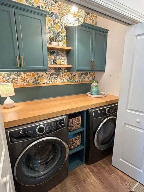 Laundry Makeover, Small Laundry Room Makeover, Dream Laundry Room, Laundry Room Closet, Laundry Room Layouts, Laundry Room Renovation, Laundry Room Remodel, Laundry Room Inspiration, Laundry Closet