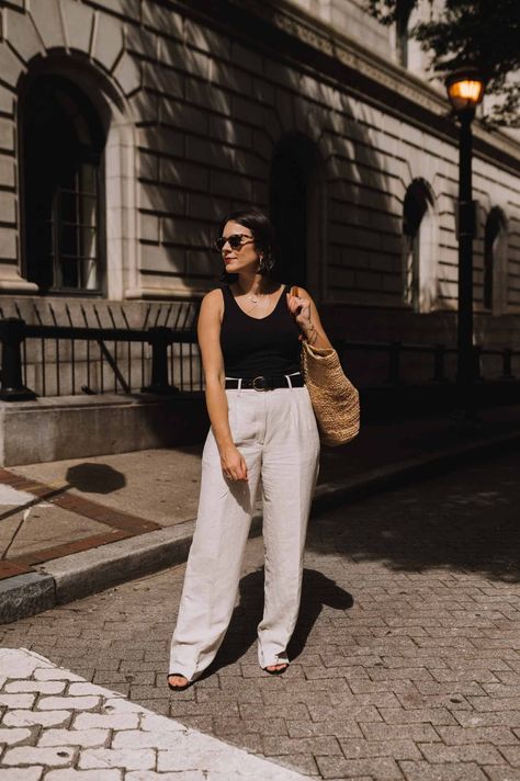 Outfits With Linen Pants, Blue Linen Pants Outfit, How To Style Linen Pants, Linen Trousers Outfit, Drawstring Pants Outfit, Linen Style Fashion, Blue Linen Pants, Linen Pants Outfit, Black Linen Pants