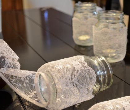 Lace Mason Jars, Wedding Crafts, Mason Jar Diy, Mason Jar Crafts, Jar Crafts, Wedding Deco, Wedding Centerpieces, Mason Jar, Glass Jars