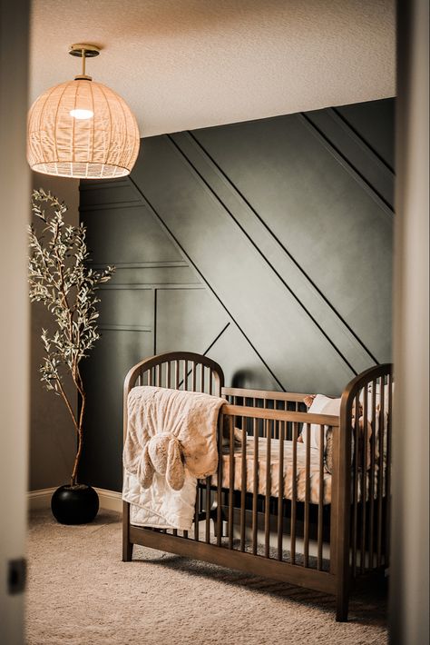 Dark Wood Nursery, Hygge Nursery, Green Baby Nursery, Dark Nursery, Nursery Accent Wall, Wood Nursery, Baby Room Themes, Nursery Room Design, Baby Room Inspiration