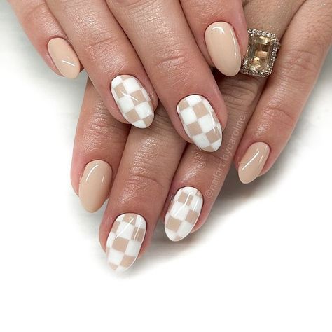 Uv Gel Nails Designs, Tan Nails, Red Aspen Nails, Checkered Nails, Aspen Nails, January Nails, Fall Gel Nails, Red Aspen, Tanning Products