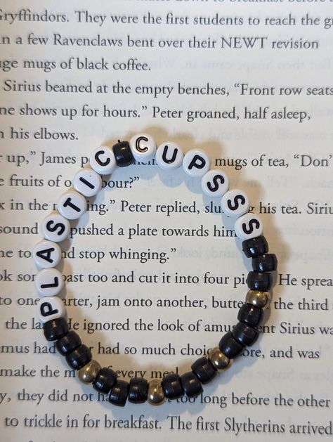 Eras Bracelet Ideas Funny, Taylor Swift Bracelet Ideas Funny, Unhinged Taylor Swift Bracelets, Swiftie Bracelets, Taylor Bracelets, Eras Bracelets, Swift Bracelet, Music Bracelet, Swift Bracelets