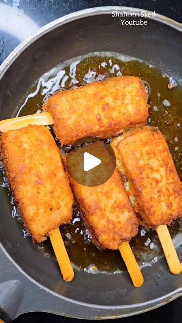 Chicken Popsicle Recipe, Boil Chicken Recipes, Chicken Popsicles, Curry Sandwich, Nonveg Snacks, Easy Iftar Recipes, Food Ramadan, Sandwich Recipes Indian, Ramadan Recipes Iftar