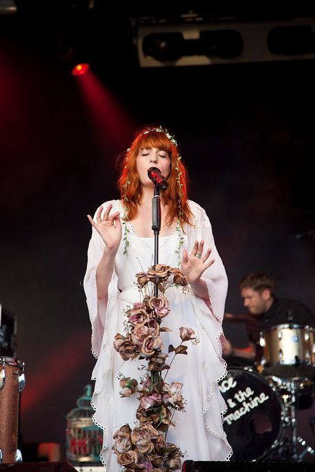 Florence and the Machine Florence Welsh, Florence Welch Style, Florence And The Machine, Florence Welch, Florence The Machines, Stevie Nicks, Fleetwood Mac, The Machine, Fashion Mode