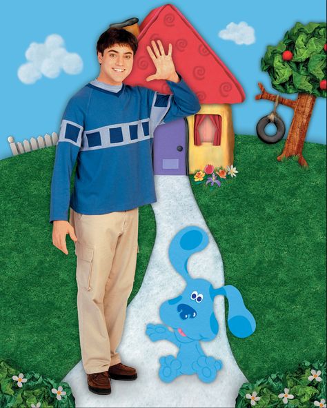 Joe And Blue Joe Blues Clues, Big Block Sing Song, Blues Clues Joe, Steve Blues Clues, Blue From Blues Clues, Donovan Patton, Steve From Blues Clues, Clue Movie, Monochrome Background